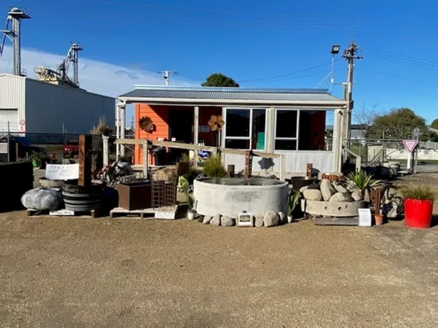 Bark & Boulders Landscaping Supplies Whanganui