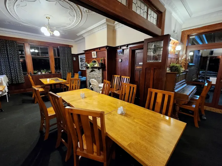Beaumont Hotel & Holiday Park