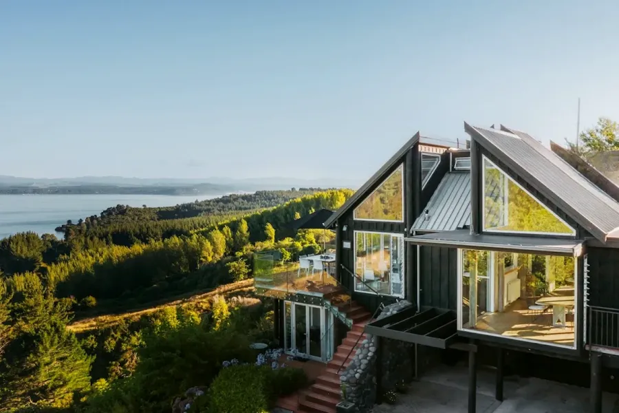 Acacia Cliffs Lodge