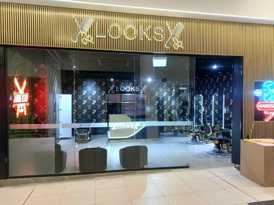 Looks Salon Richmond