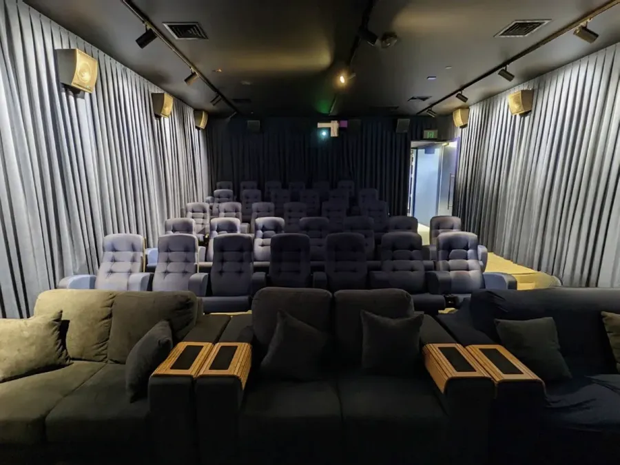 The Riviera Cinema