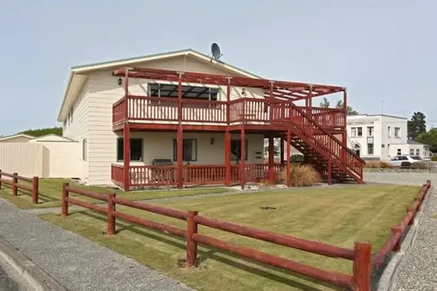 Tui Base Camp