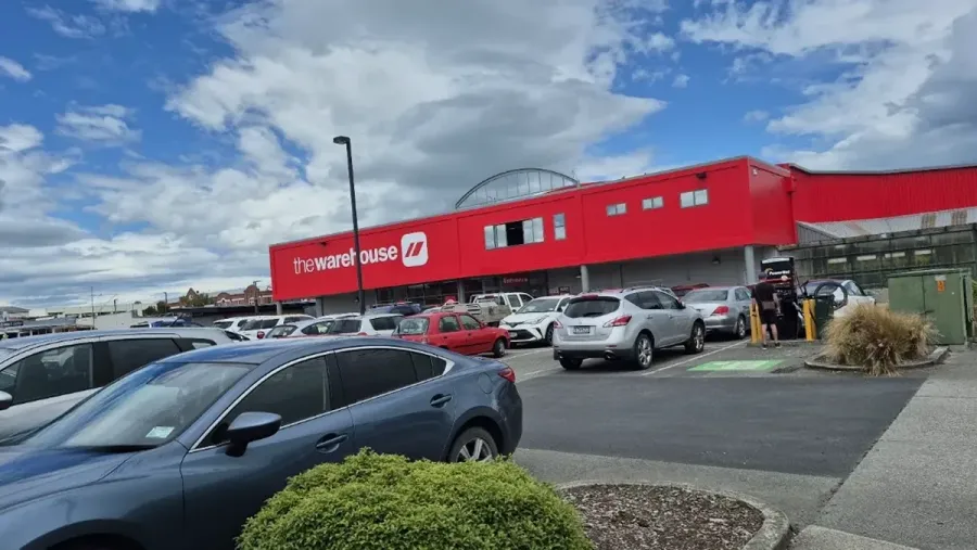 The Warehouse Balclutha