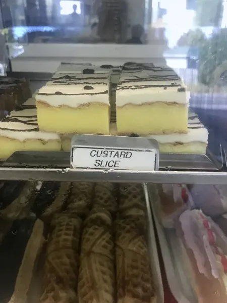 Paetiki Bakery- Rifle Range Rd