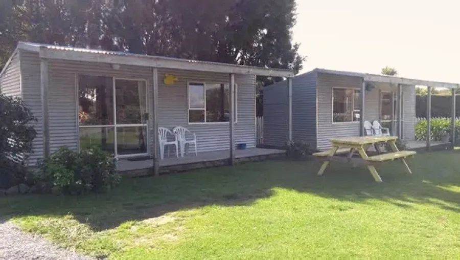 Gateway Motel & Holiday Park