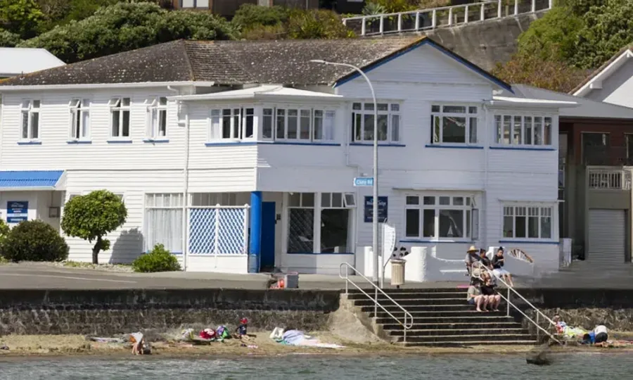 Moana Lodge - Guest House