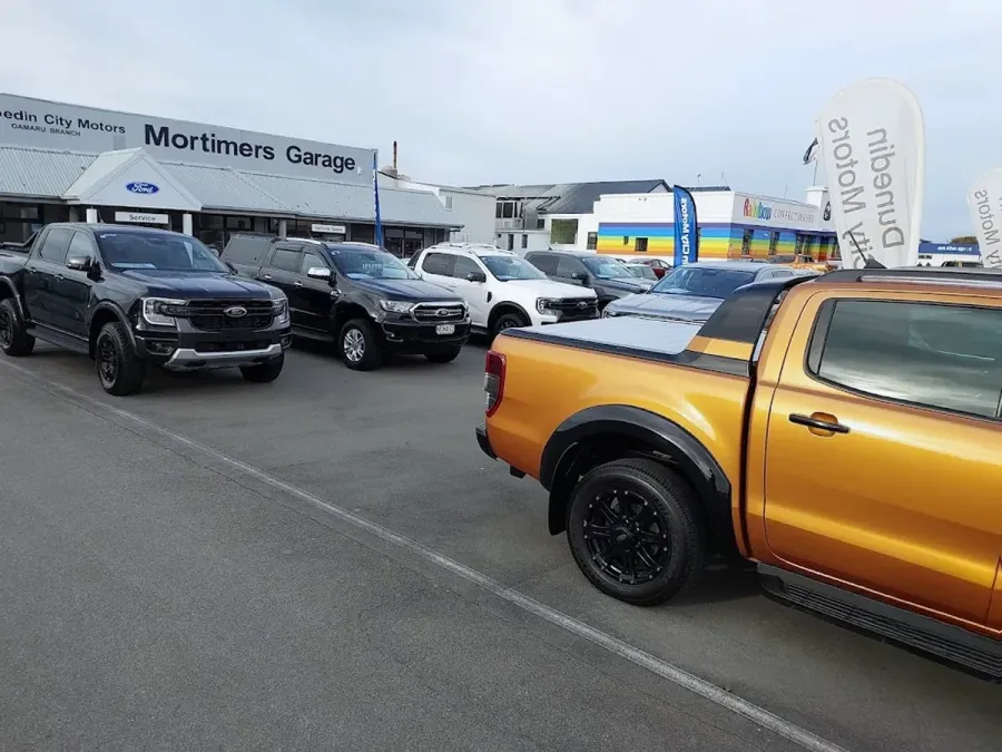 Mortimers Garage