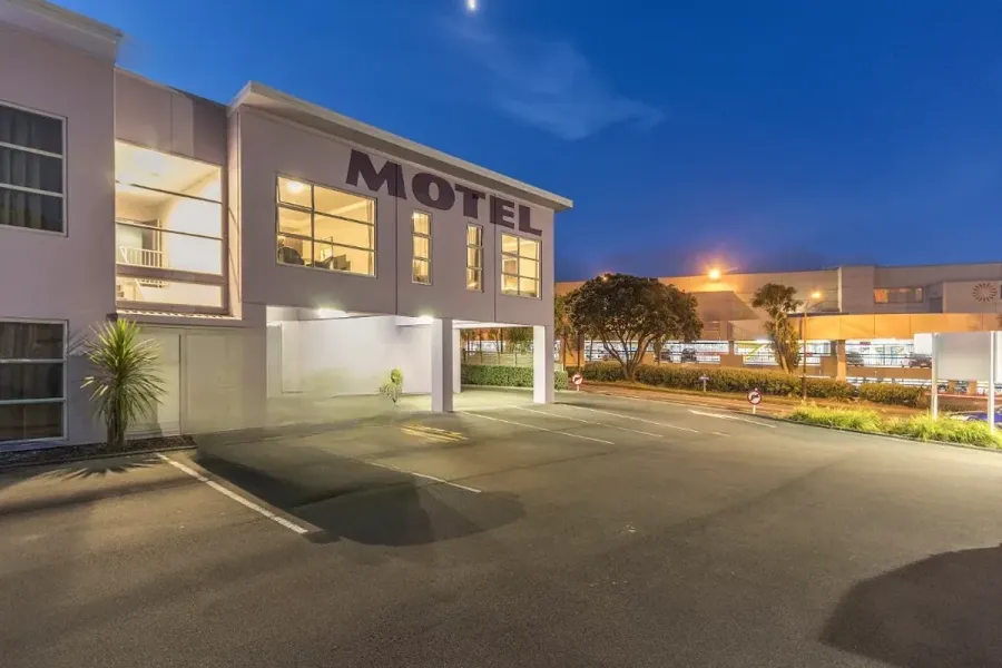 Amethyst Court Motor lodge (Best Price on direct bookings)