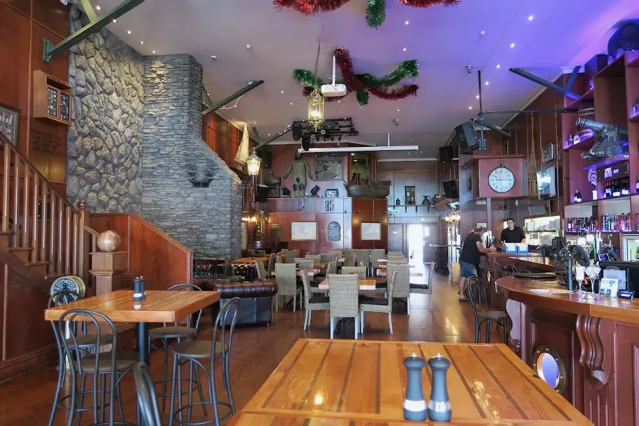 The Thirsty Whale Bar & Restaurant