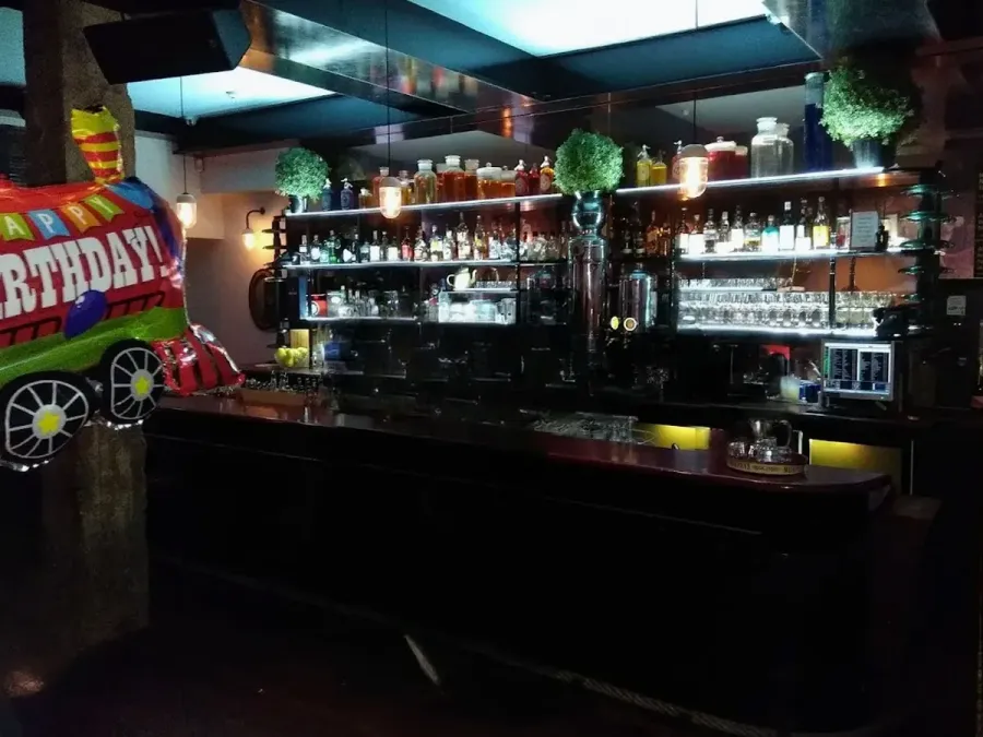 Bettys Function House & Bar