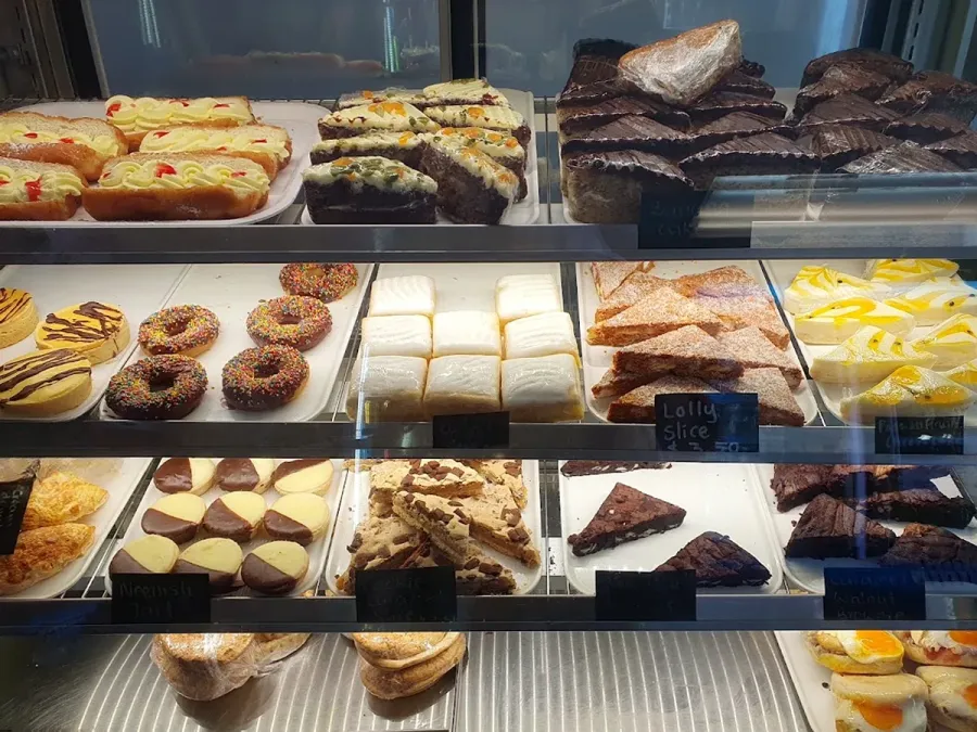 The Crest Bakery & Cafe