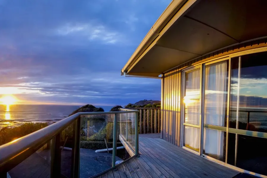 Nugget Lodge