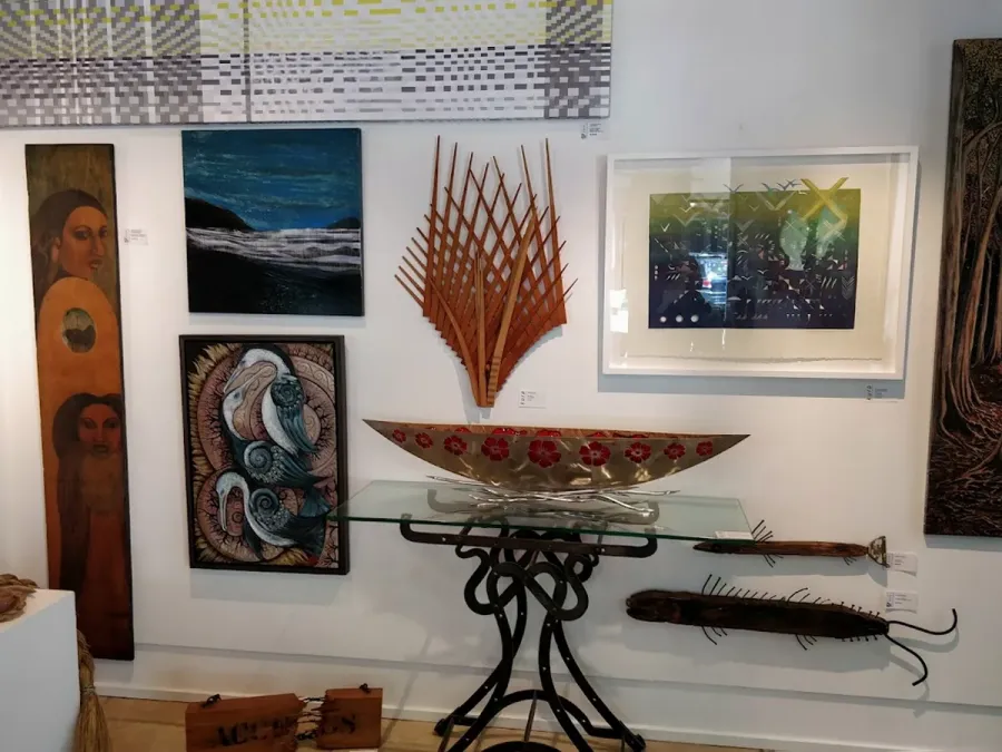Kura Gallery Art + Design Aotearoa