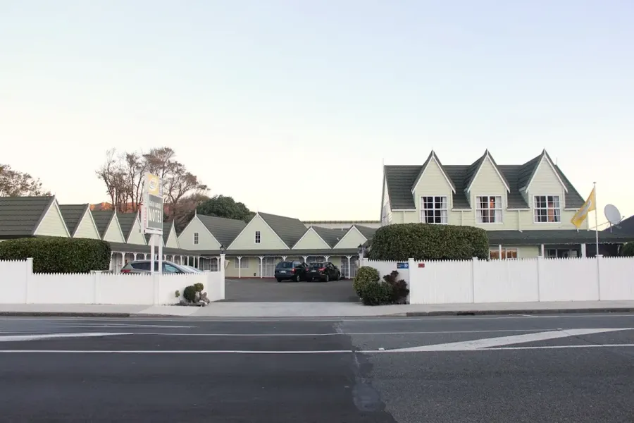ASURE Green Gables Motel