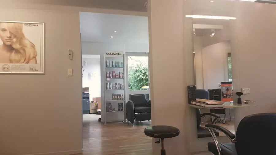 Bon Black Hair lounge & Bare Theory Studio