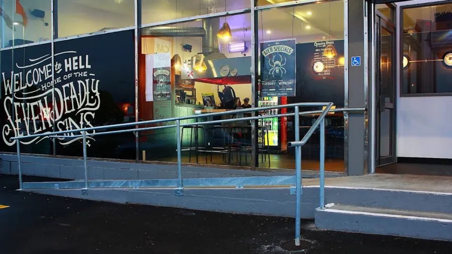 HELL Pizza Papakura