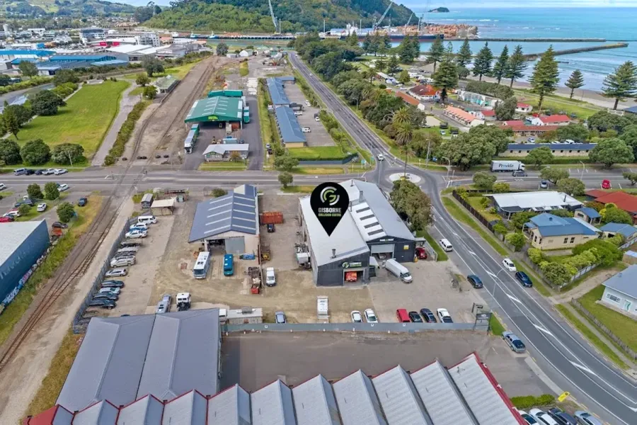 Gisborne Collision Centre (DJ Mac Panel & Paint)
