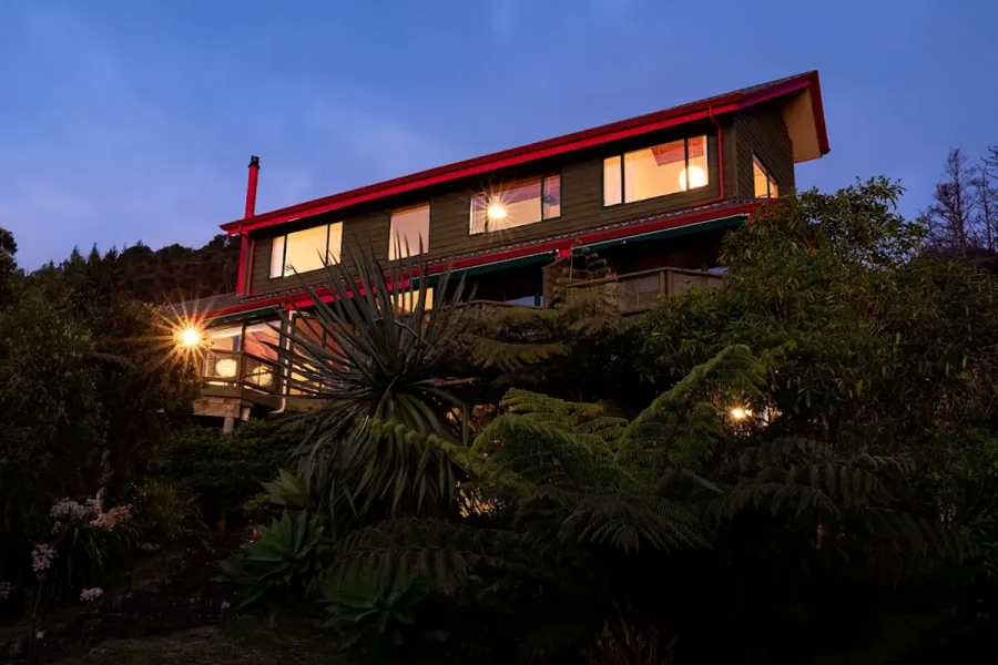 Buffalo Lodge Coromandel Accommodation