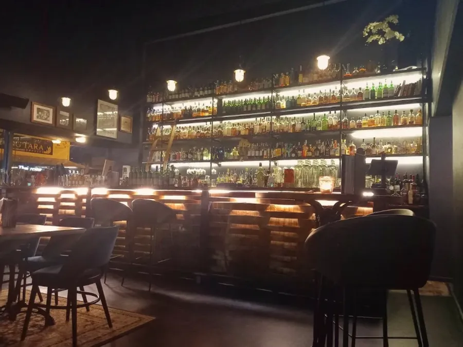 Kismet Cocktail & Whisky Bar