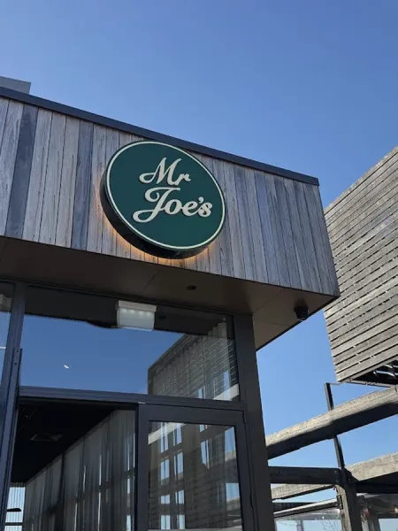 Mr Joe's Bar