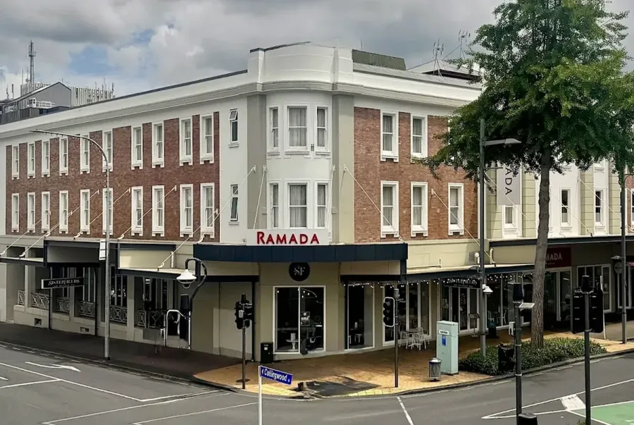 Ramada by Wyndham Hamilton City Center