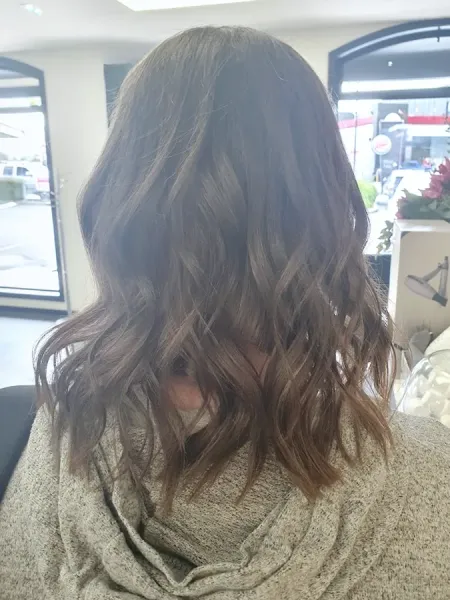 Head Rush Hair Salon