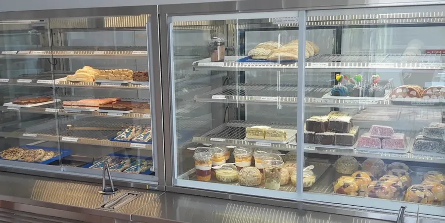 Fresh Bakery & Cafe