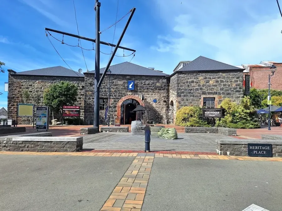 Te Ana Maori Rock Art Centre
