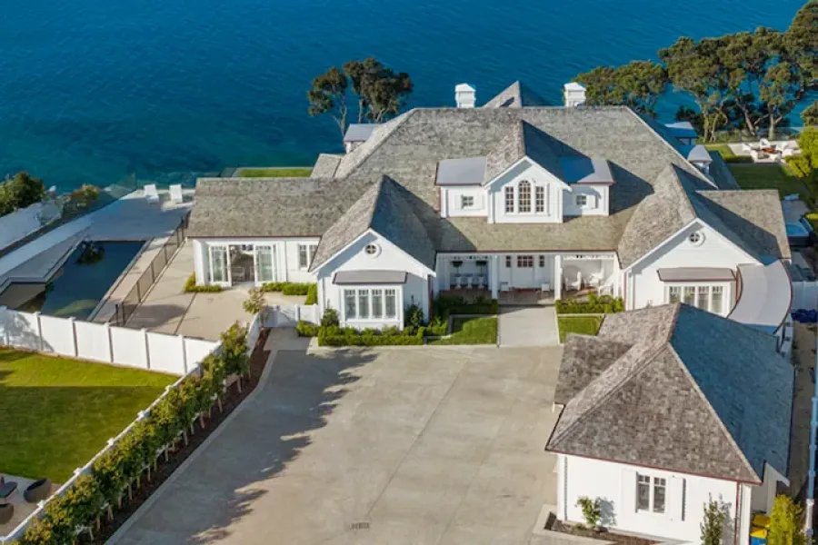 Stay Luxe | Hampton on View - Luxury Cliff-Top Villa