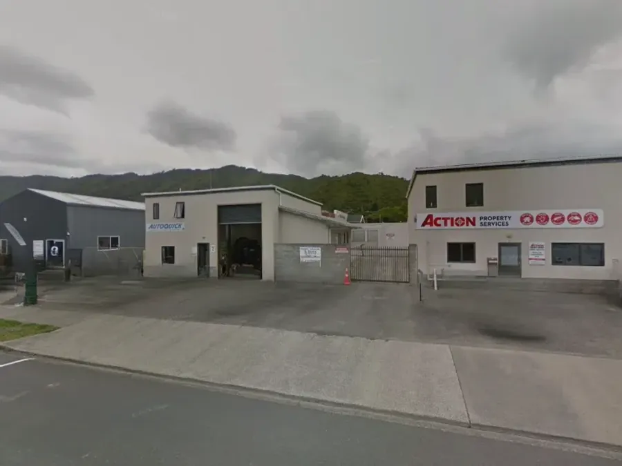 House washing Wellington. Window cleaning, water blasting Kapiti