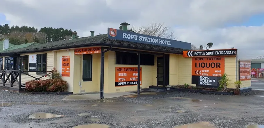 Kopu Station Hotel & Wholesale