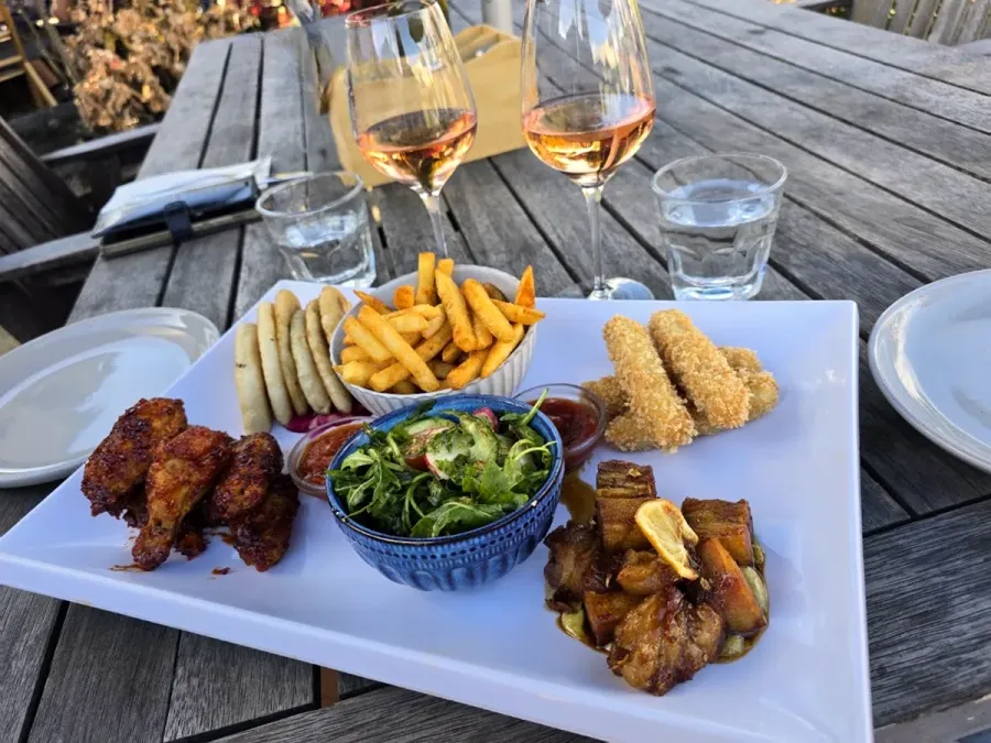 Ida Garden Bar & Kitchen