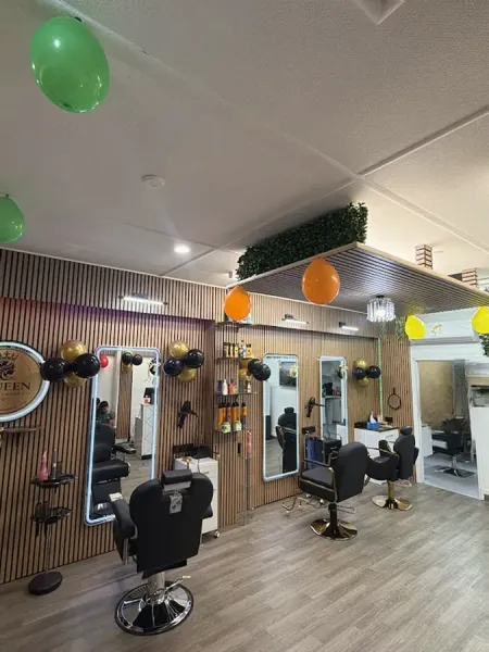 Queen hair lounge