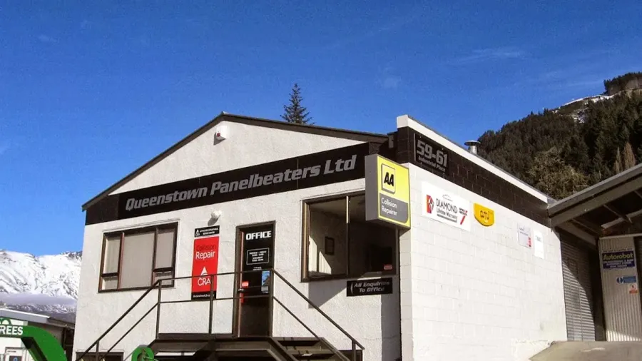 Queenstown Panelbeaters Ltd