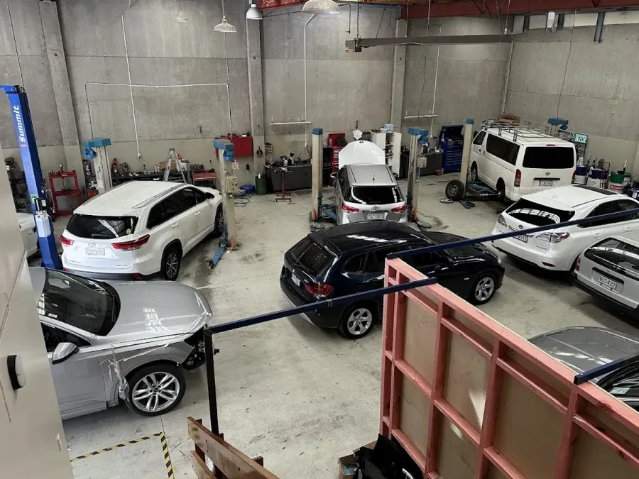 Ezer Automotive (Te Rapa Vehicle Services )