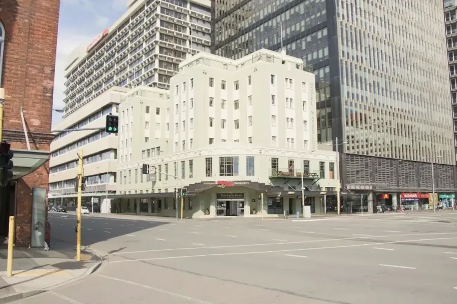 Hotel Waterloo & Backpackers