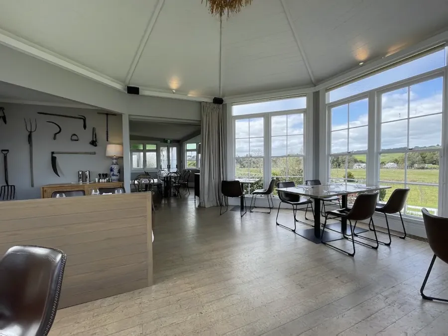The Hunting Lodge - Winery, Restaurant, Lawn Bar & Events Venue