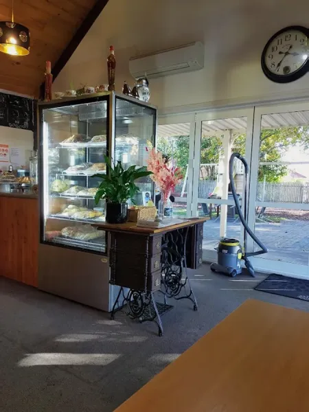 Shakee Pear Cafe