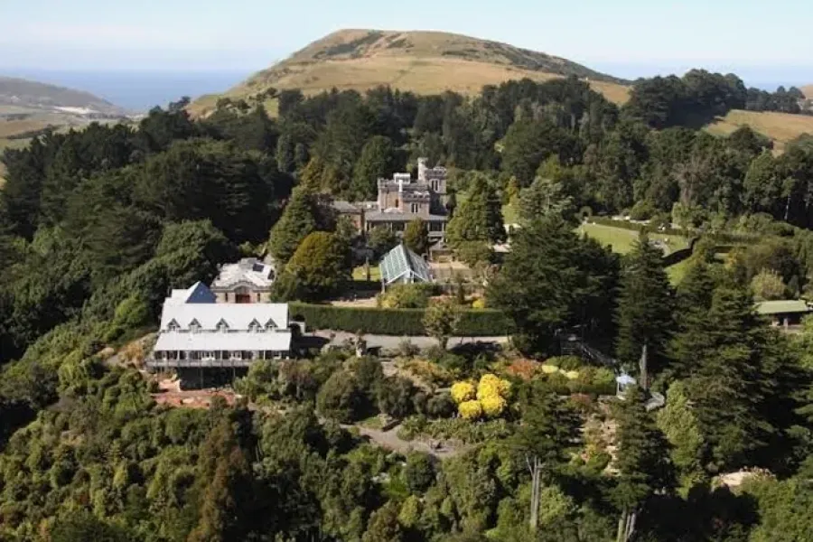 Larnach Lodge