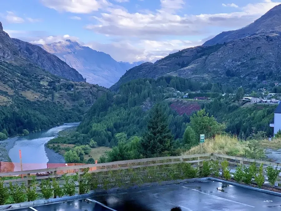 Ezi Car Rental - Queenstown Airport