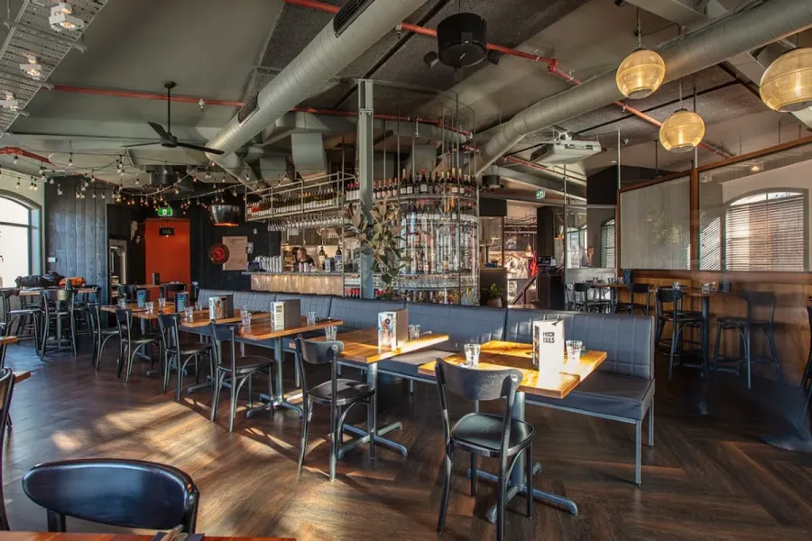 Flame Bar & Grill
