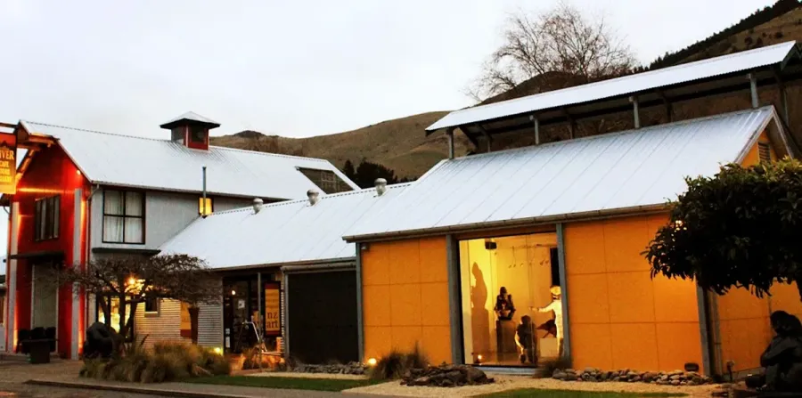 Little River Gallery