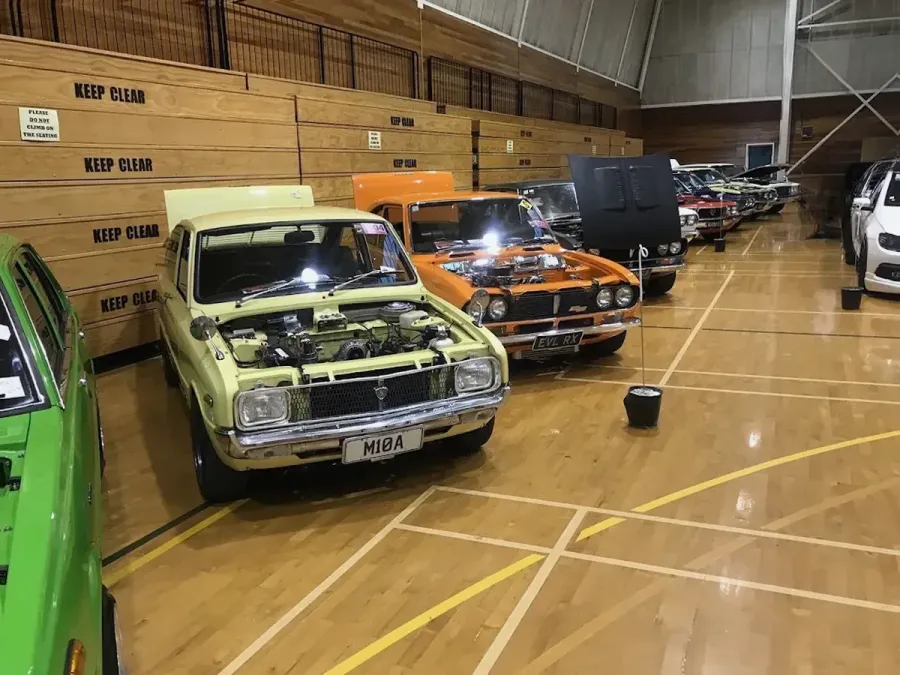 Retro Automotive