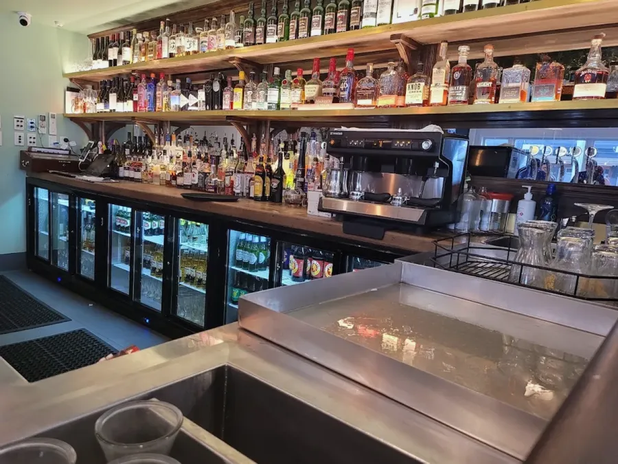 Franklins Bar & Eatery