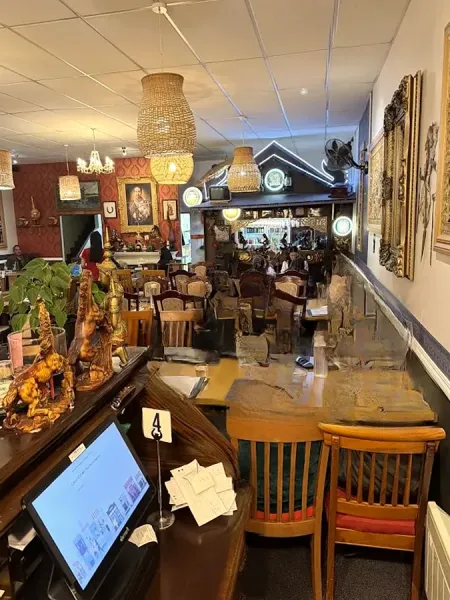 Central Thai Restaurant
