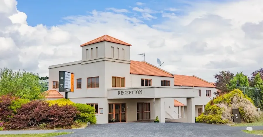 Albany Executive Motor Inn