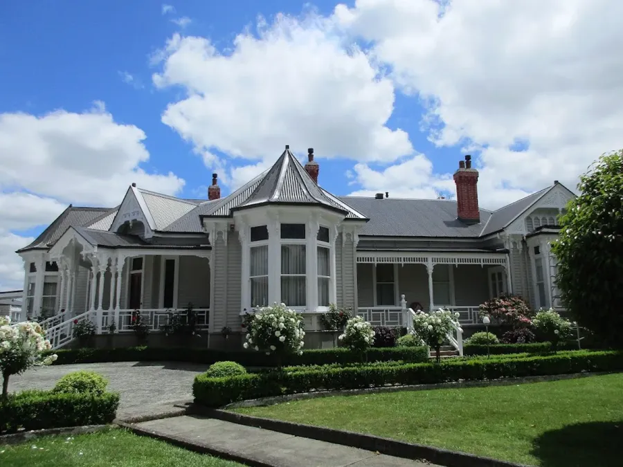 Valmai House & Motel Cambridge