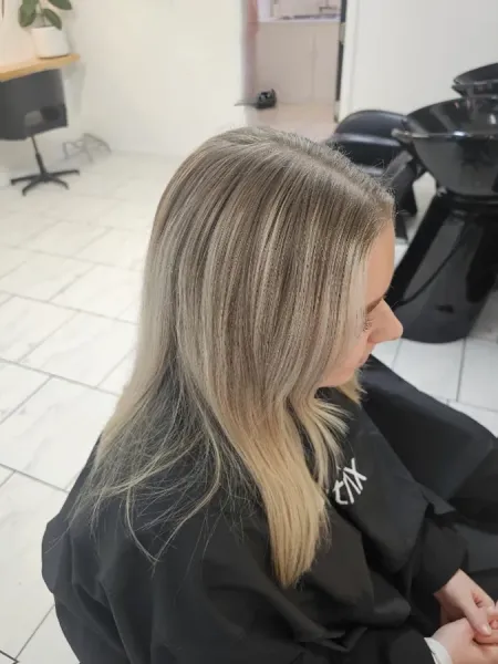Hair with J9 Hairdresser and Curly Hair Specialist