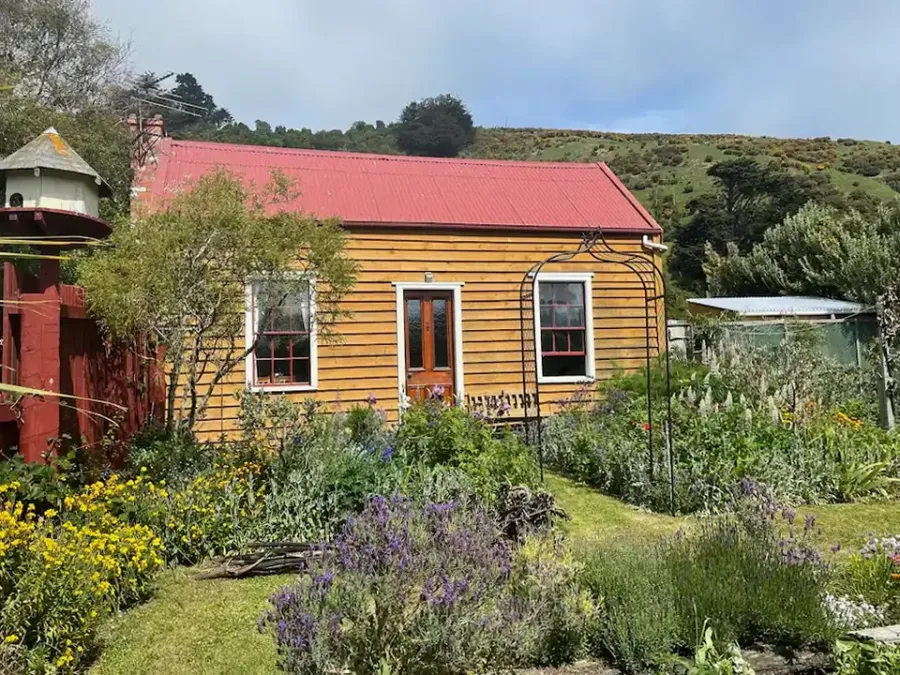 Portobello Settlers Cottage Dunedin New Zealand