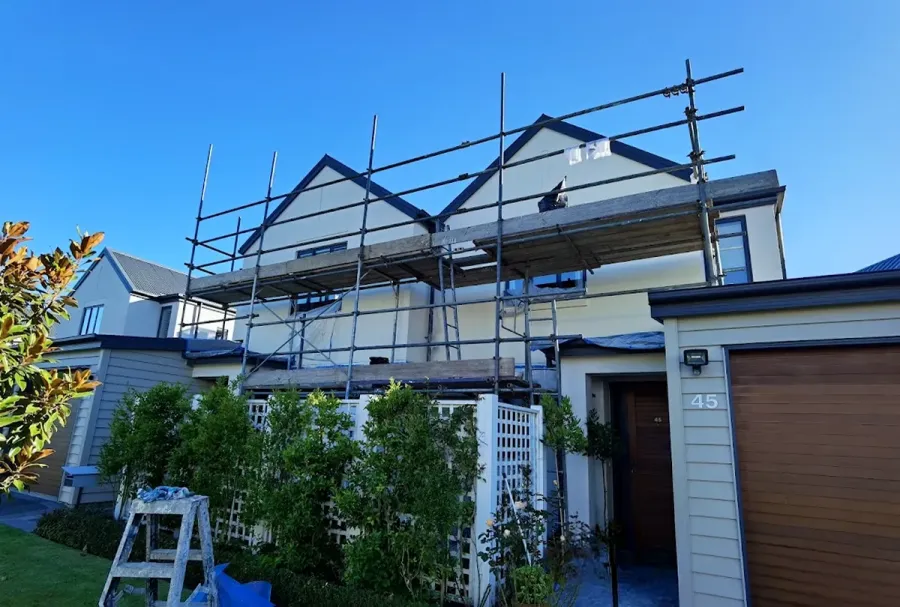 B & J Building Services Ltd